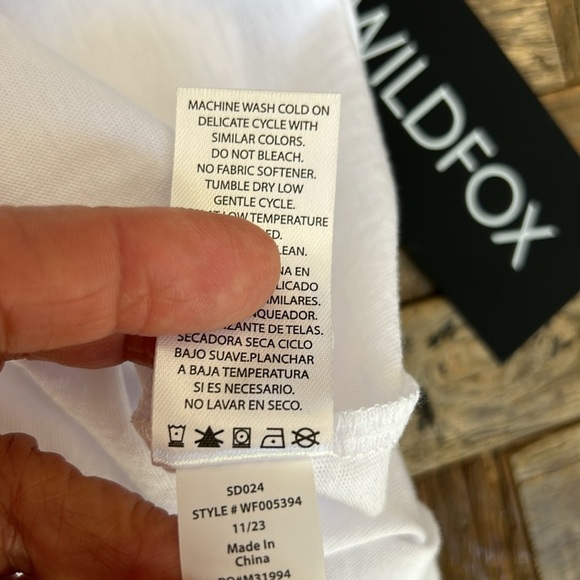 WildFox Paris Is My Lover Baby Tee Shirt NWT - Picture 6 of 9